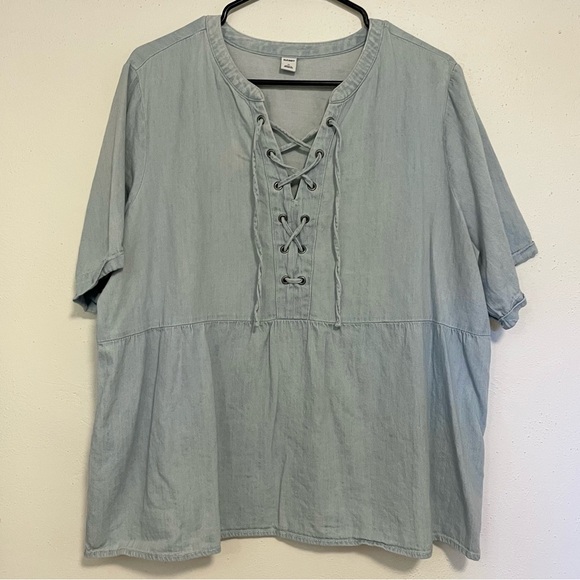 Old Navy Lace Up Peplum Chambray Top - Picture 5 of 6